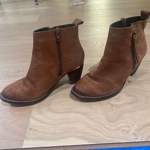 Steve Madden Wantagh Booties